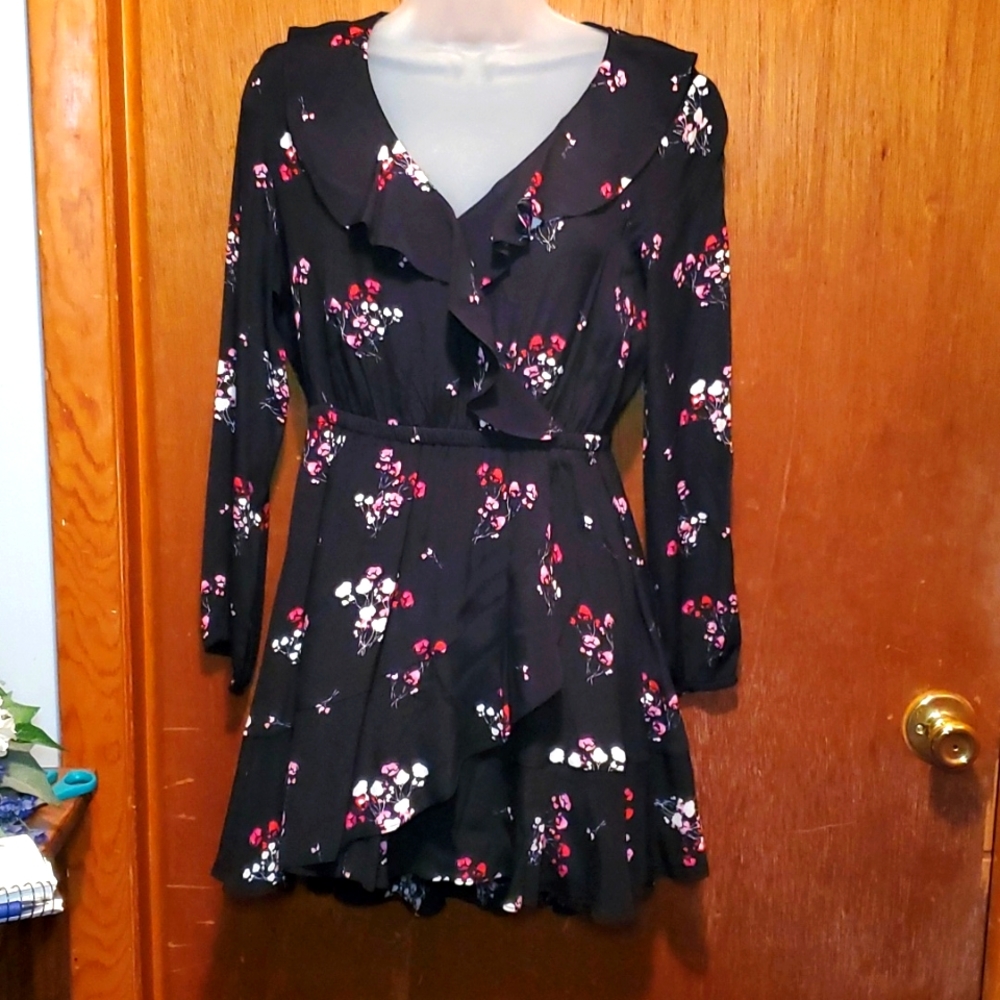 Express Black long sleeve dress